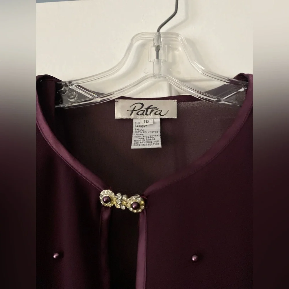 Patra burgundy two-piece dress set in size 10. - Picture 3 of 3